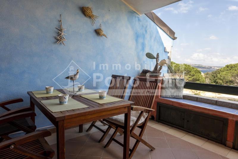 23 Baia Faro - Trilocale Mansardato Con Ampia Terrazza Vista Mare Palau Kültér fotó